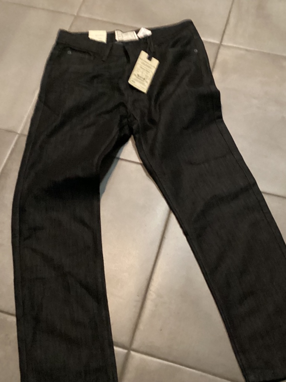 Alexander Julian black jeans size 33/30 retail 70$72.  New with tags